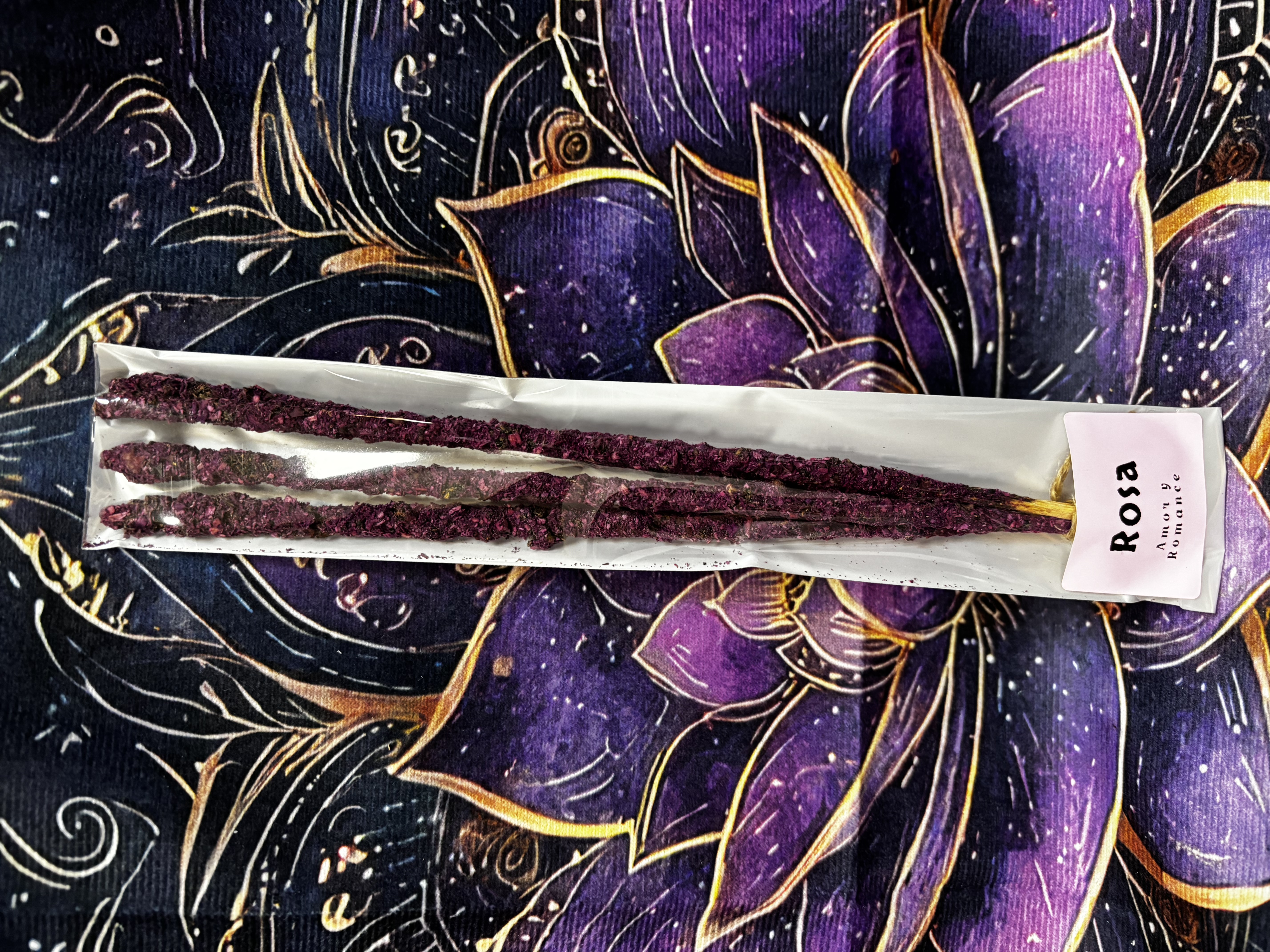 Incienso orgánico de Sagrada Madre Rosas.